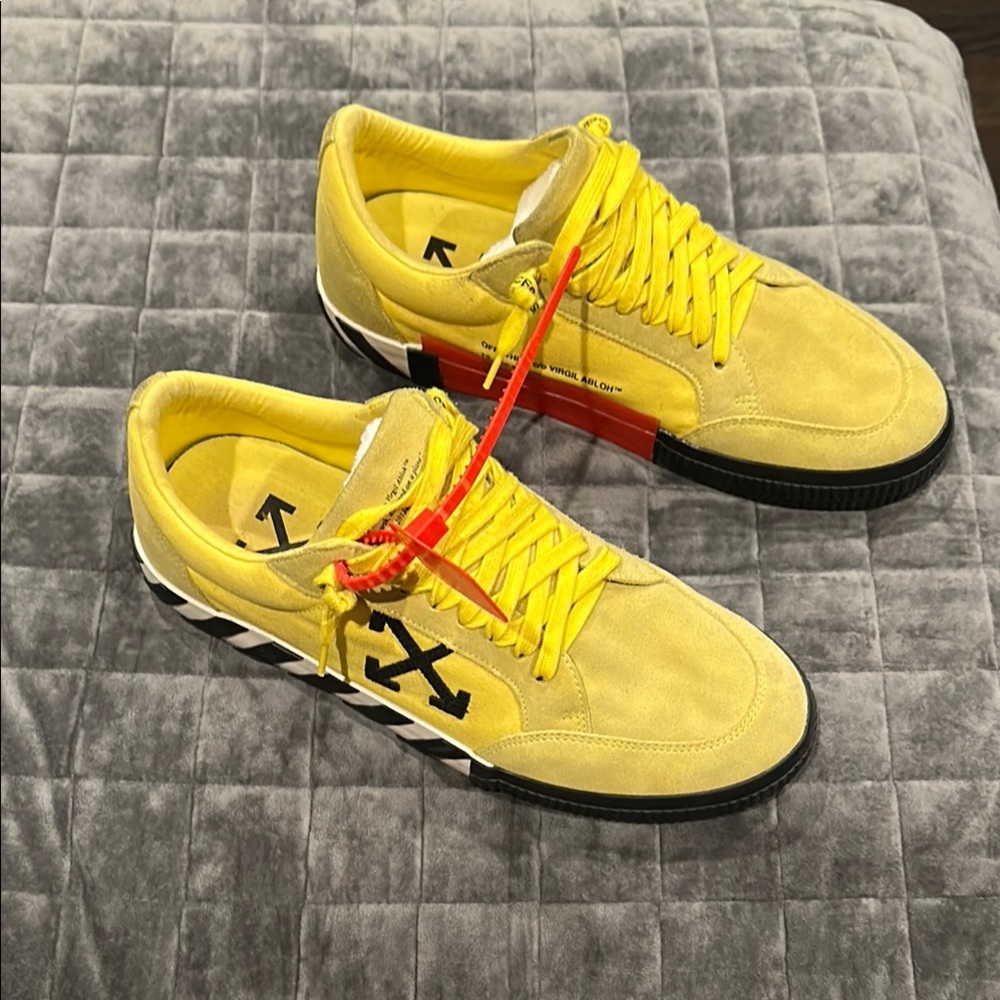 Off-White Size 46 / 13 Yellow Men's Low top Vulcanized Sneakers